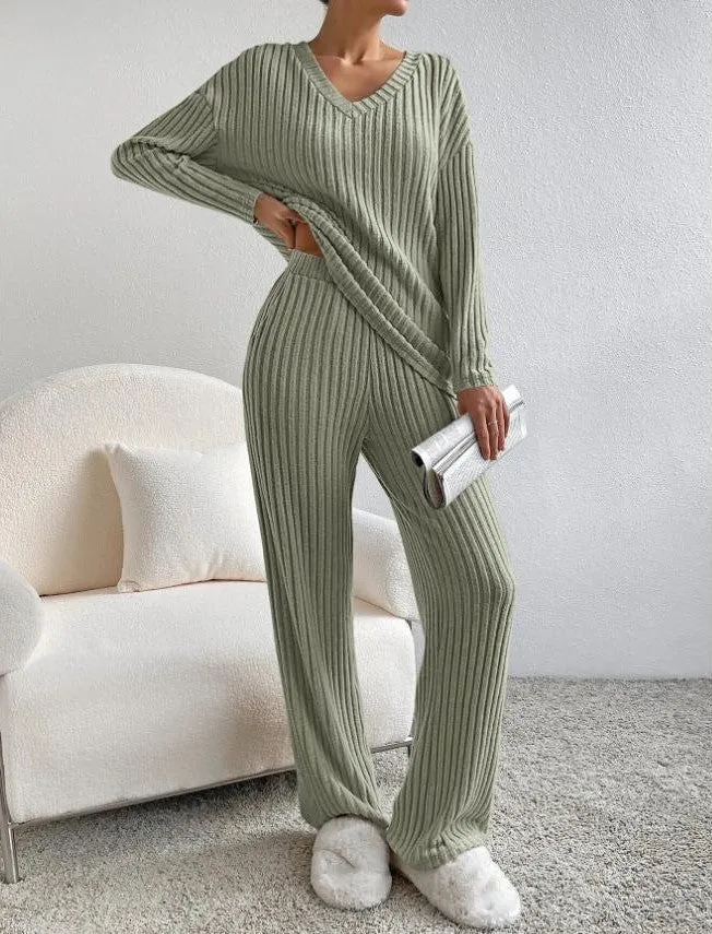 Bequeme warme Set für Damen