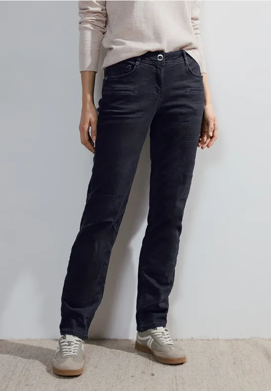 Casual Fit Jeans
