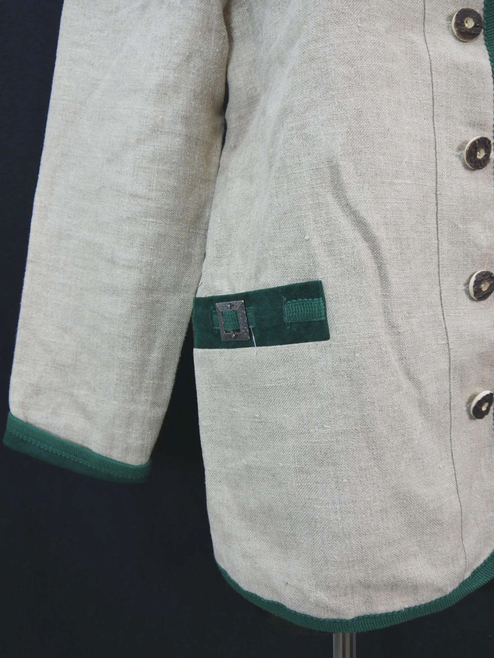 Griaß Di Austria beige außergewöhnliche Damen Leinen Trachtenjacke Gr.40