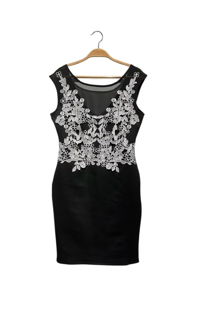 Kleid mit Spitzeneinsatz